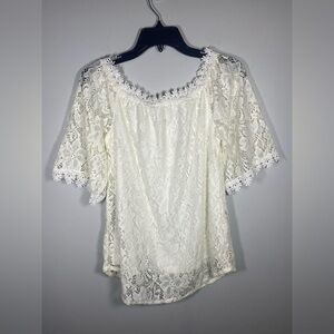 White Ruffled 3/4 Sleeve Blouse MIHOLL